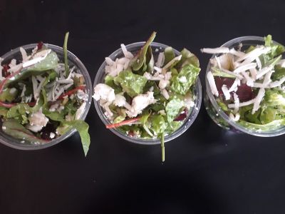 סלט רוקפור אישי בכוסות-12 יחידת